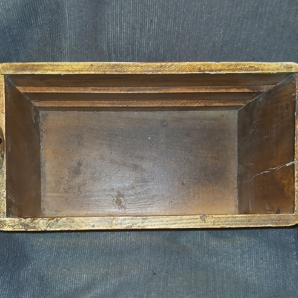 Rustic Wooden Chicken Basket - Picture 13 of 15